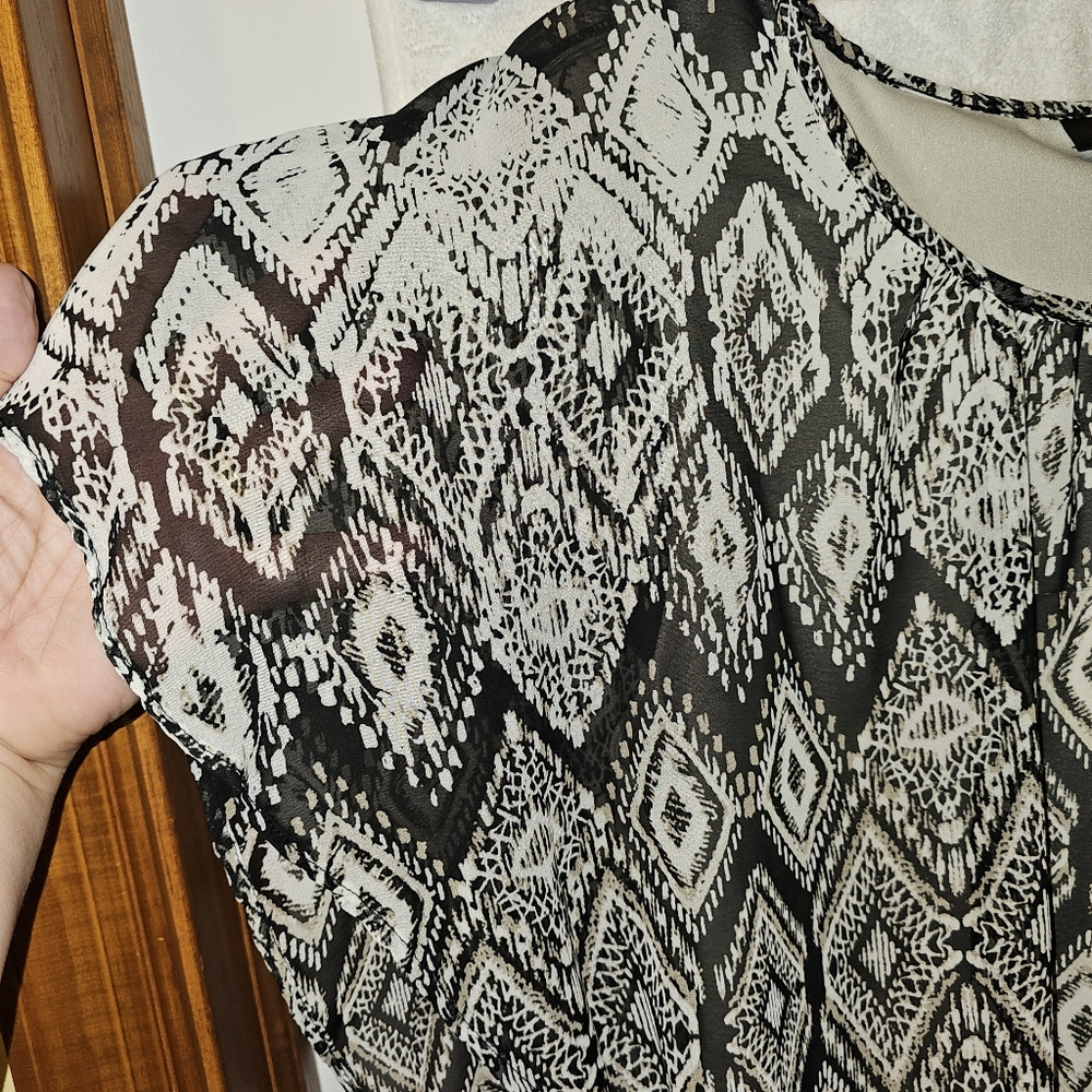 2x Style & Co. Black and White Short Sleeve Blouse - Picture 3 of 10